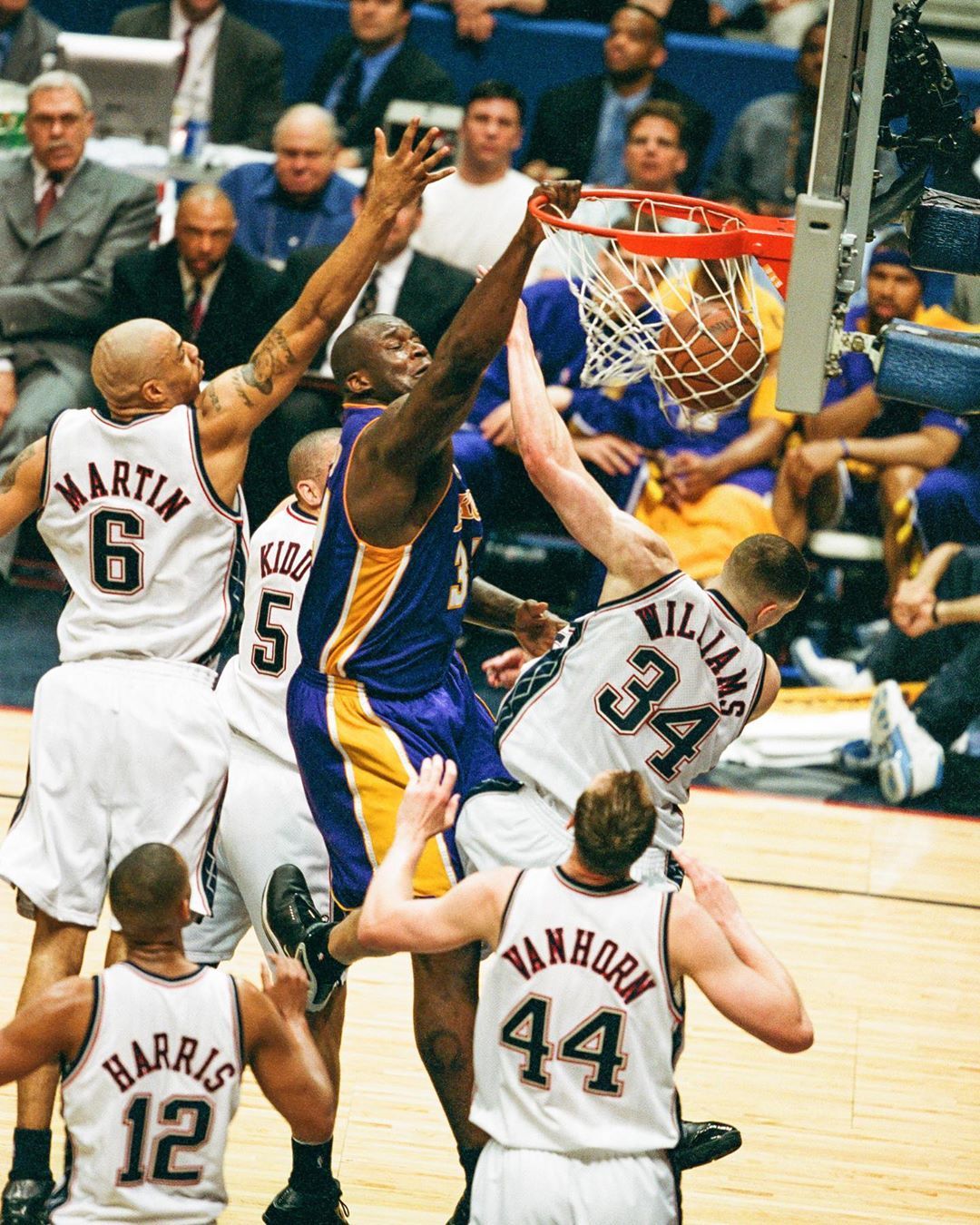 6次助攻 6次助攻